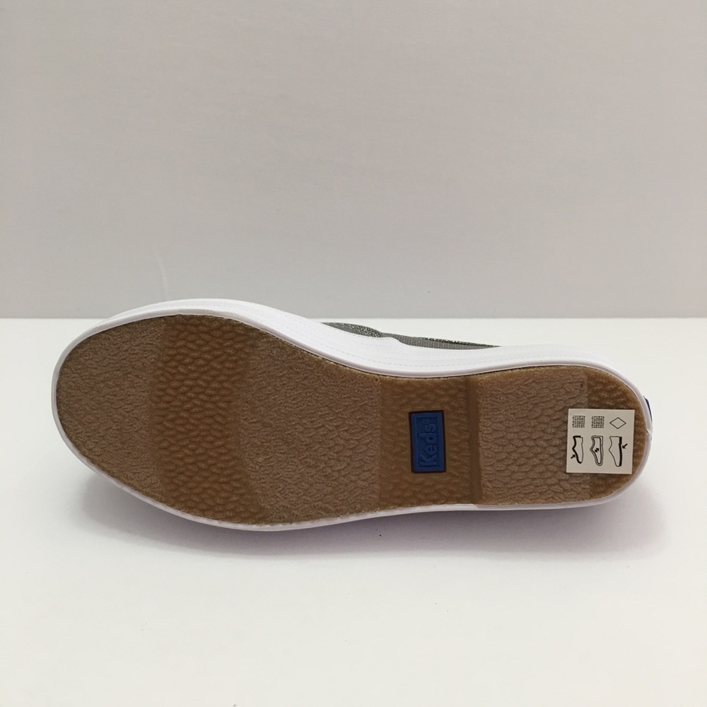 Keds Girls Triple Season Low Top Sneaker Silver - Picture 7 of 7